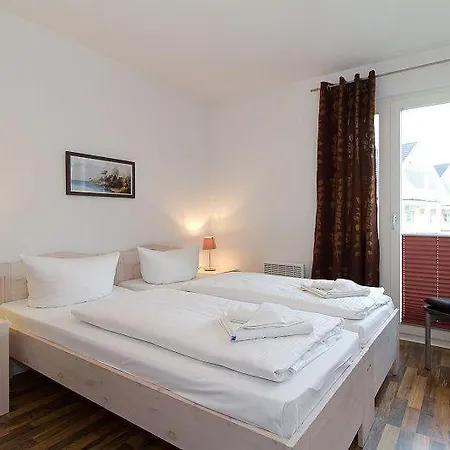 Fewo-5-2-s-ferienwohnung-in-graal-mueritz